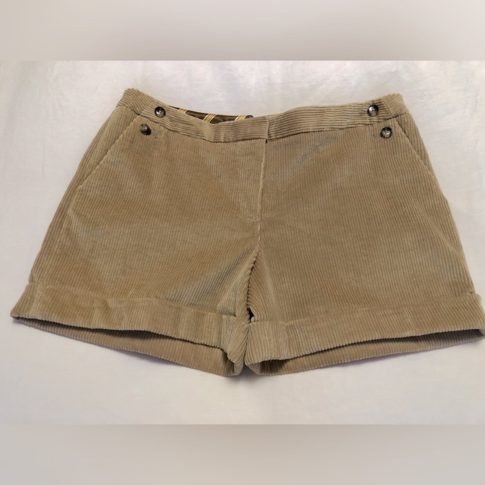 NWT Tommy Hilfiger corduroy cuffed shorts